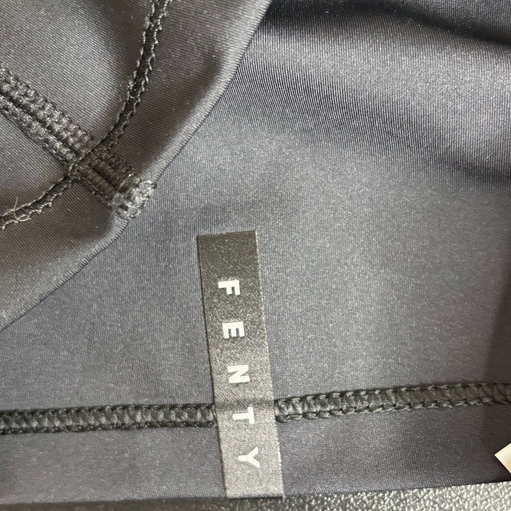 Savage X Fenty RACER X TOP black size small - Picture 4 of 6